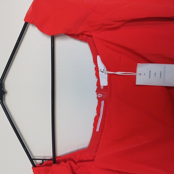 Commense Red Dress - Picture 3 of 16